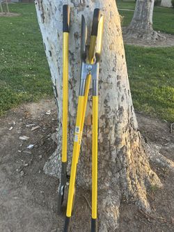 New 2pcs Metal Post Hole Diggers 