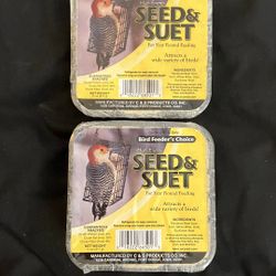 Pair Of Bird Feeder’s Choice 11 Oz. Seed & Suet Cakes - Brand New