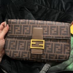 Fendi Baguette Leather Handbag 