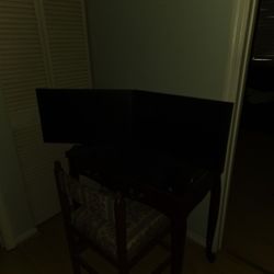 Dell Dual Monitor Set Up With Keyboard And Mouse. 