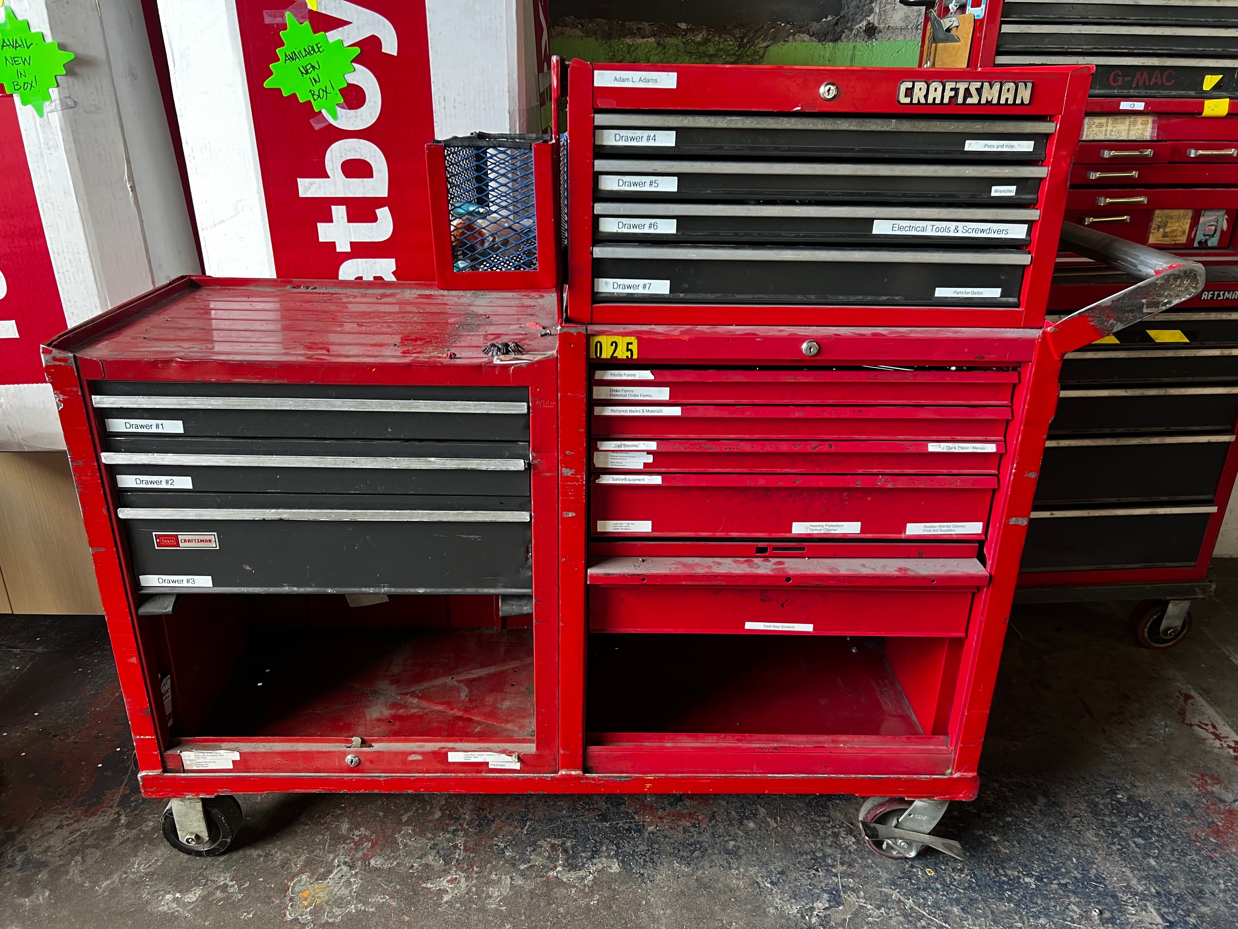 Large Craftsman Rolling Toolbox
