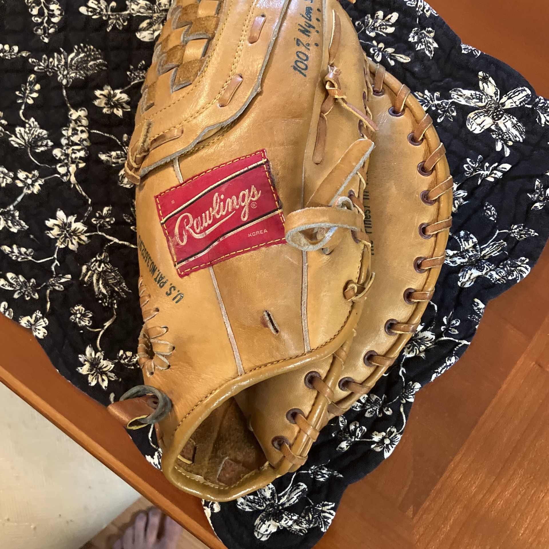 Rawlings Base Ball Glove First Baseman’s
