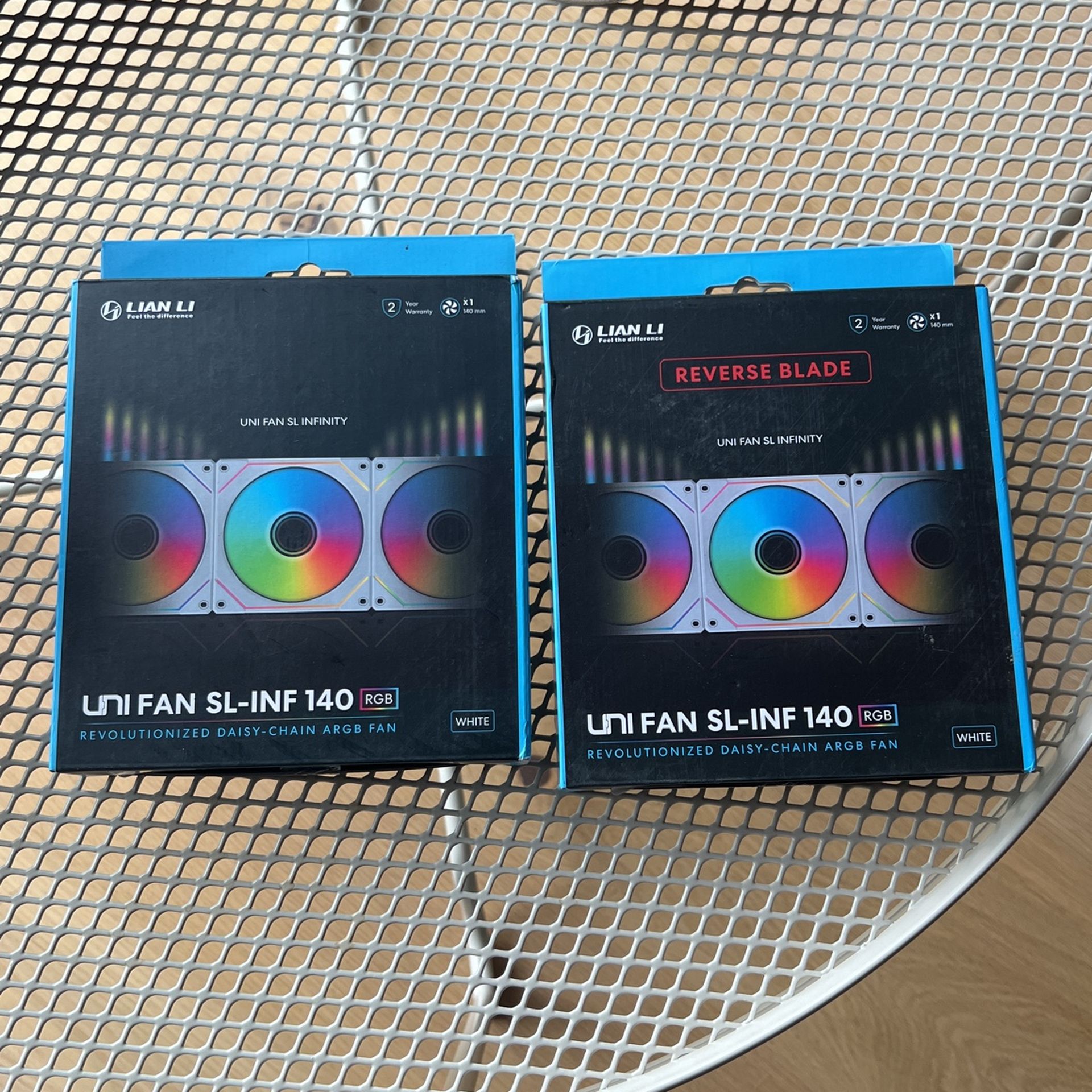 Lian Li UniFan SL-INF 140