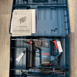 Bosch RH328VC 1-1/8” 8 Amp Corded Variable Speed Rotary Hammer Drill