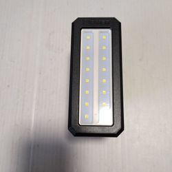 Milwaukee M12 ROVER   Flood light