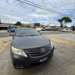 2011 Toyota Camry automatic 