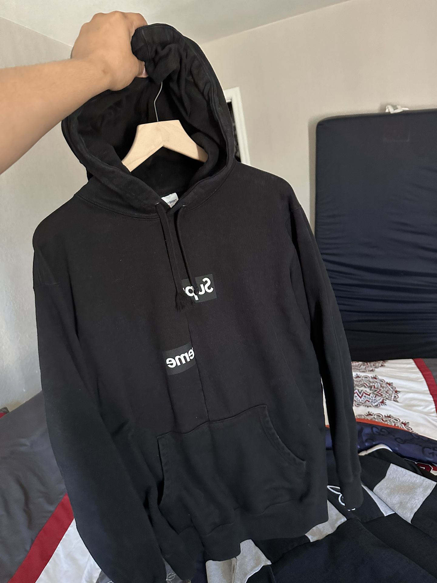 Kanin lige Svømmepøl Supreme x Comme des Garçons Shirt Split Box Logo Hooded Sweatshirt 'Black'  Size XL for Sale in Phoenix, AZ - OfferUp