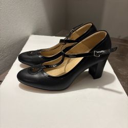 Andrea Mary Jane heels