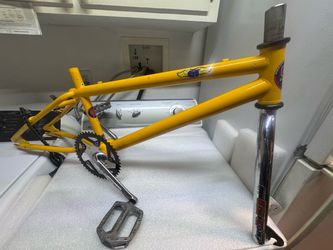 GT Interceptor Frame and Fork with 1PC Crankset $150 obo