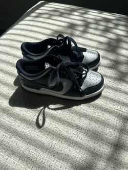 Nike dunks “Georgetown”
