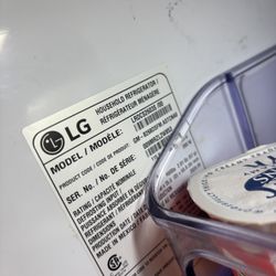 Fridge LG LRDCS 2603S for parts