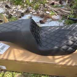 One-Piece Driver Passenger Seat Motorcycle 2-up Seat Fit for Harley Touring Electra Glide Road King Road Glide Street Glide 2009-2023 (Black Stitching