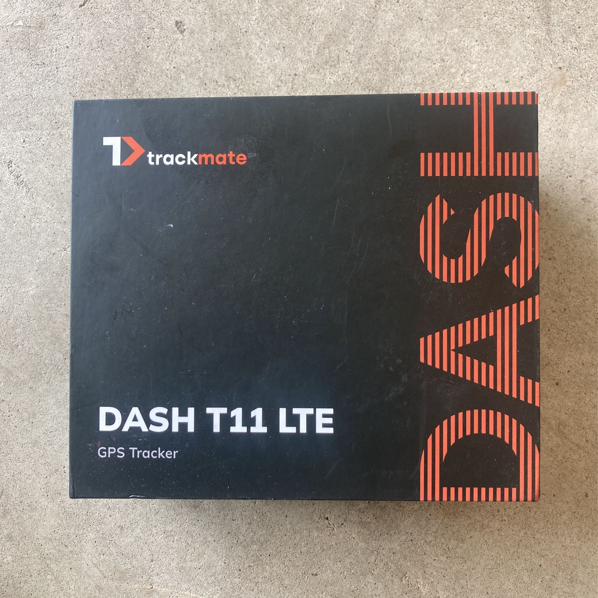 Trackmate Dash T11 LTE GPS Tracker w/ Kill switch