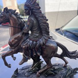 Top Collection Chief Sitting Bull on Horseback Statue -