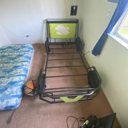 Car Twin Bed
