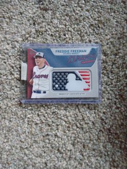 Freddie Freeman And Derek Jeter's Rookie Card