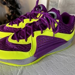 Nike Kevin Durant colorway size 12
