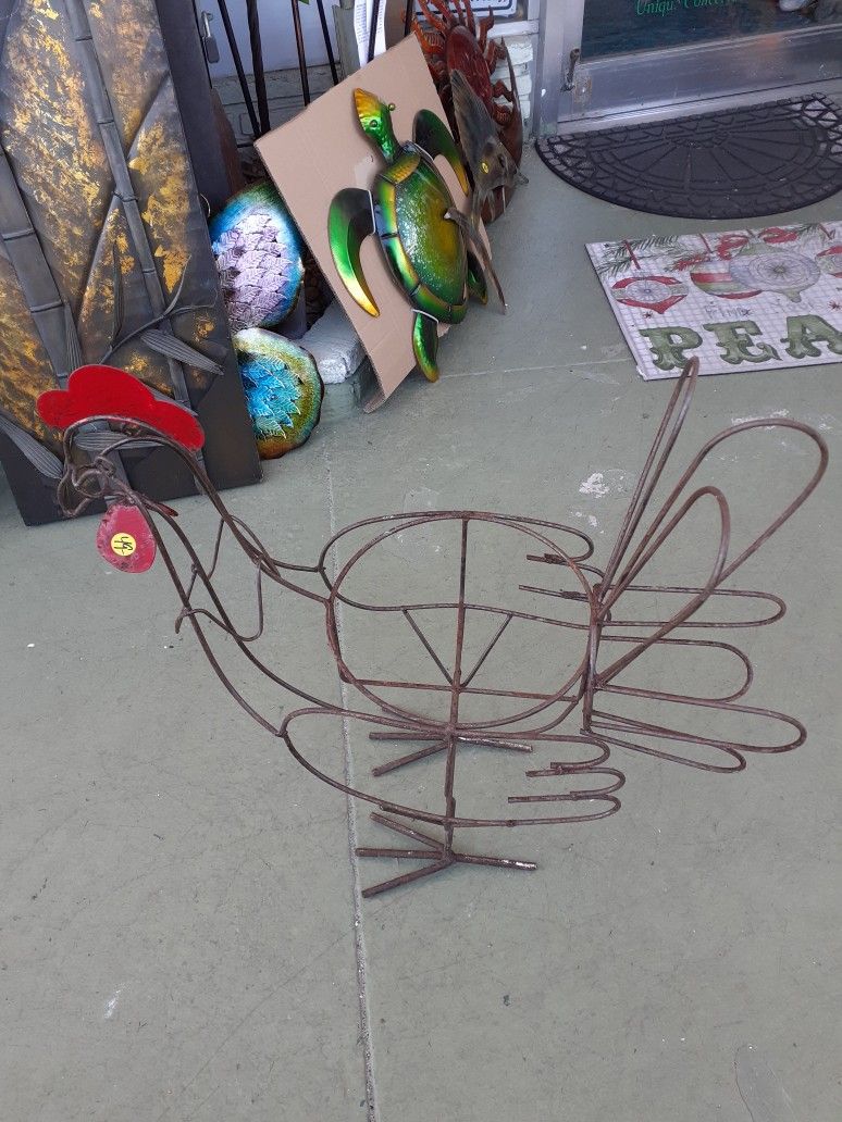 Large Rustic Wire Framed Rooster Plant Holder
