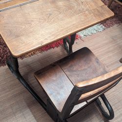 VINTAGE STUDENT DESK 