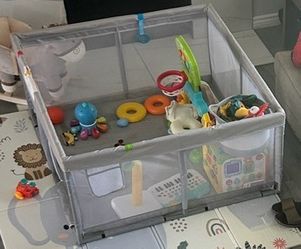 Baby play pen