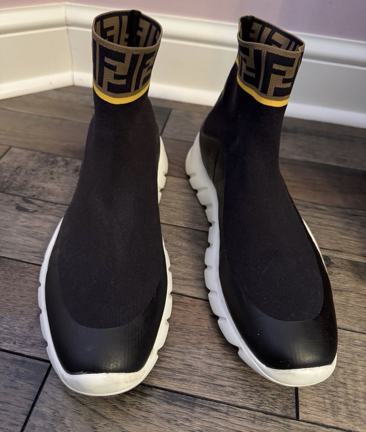 Fendi Men Sneakers 