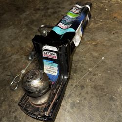 Tow Hitch 