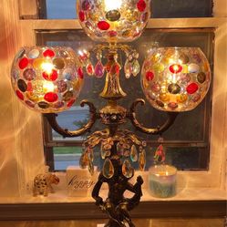 RARE MID CENTURY CHERUB PUTTI LAMP HOLLYWOOD REGENCY 3 ARM CRYSTAL OPTIC DOT SHADES