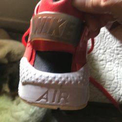 Nike Huaraches Size 13