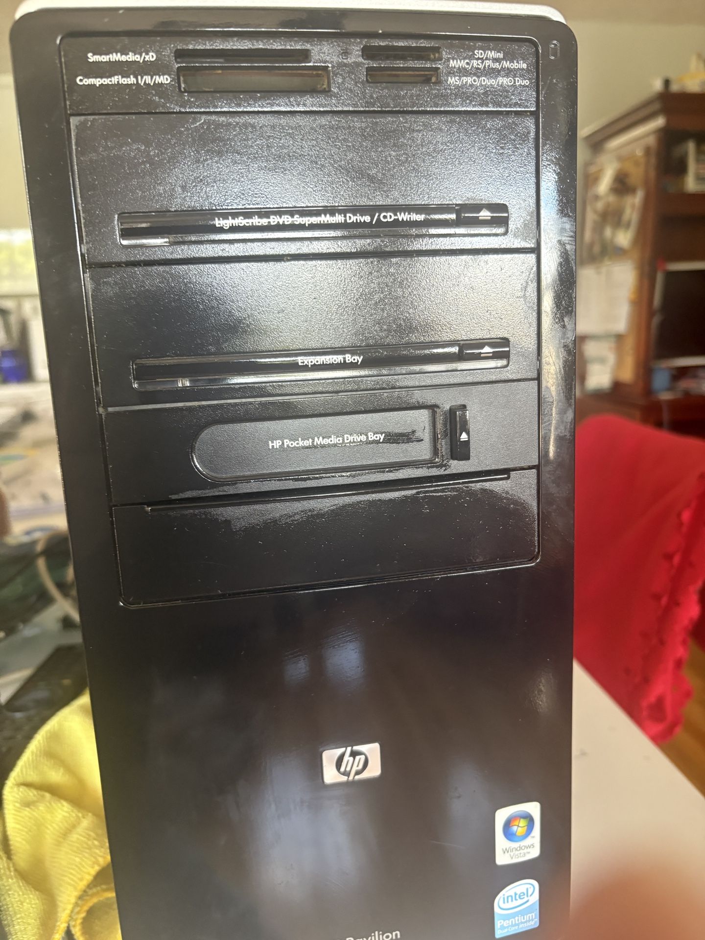 HP Pavilion a6300F 2GBs RAM, 320 GBs Hard Drive Windows Vista in Miami