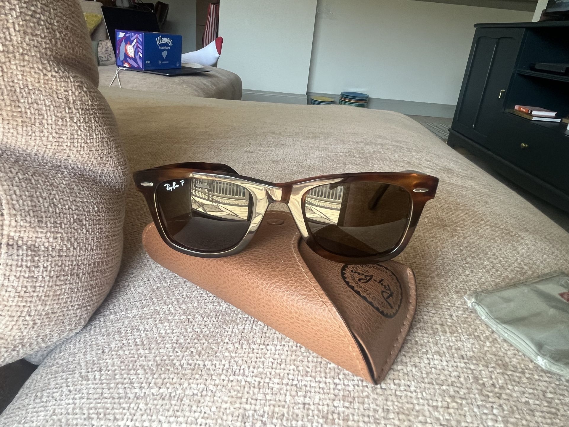 Ray-Ban Original Wayfarer Classic (RB2140) in Havana with polarized brown lenses, size 50-22, temples 150mm.