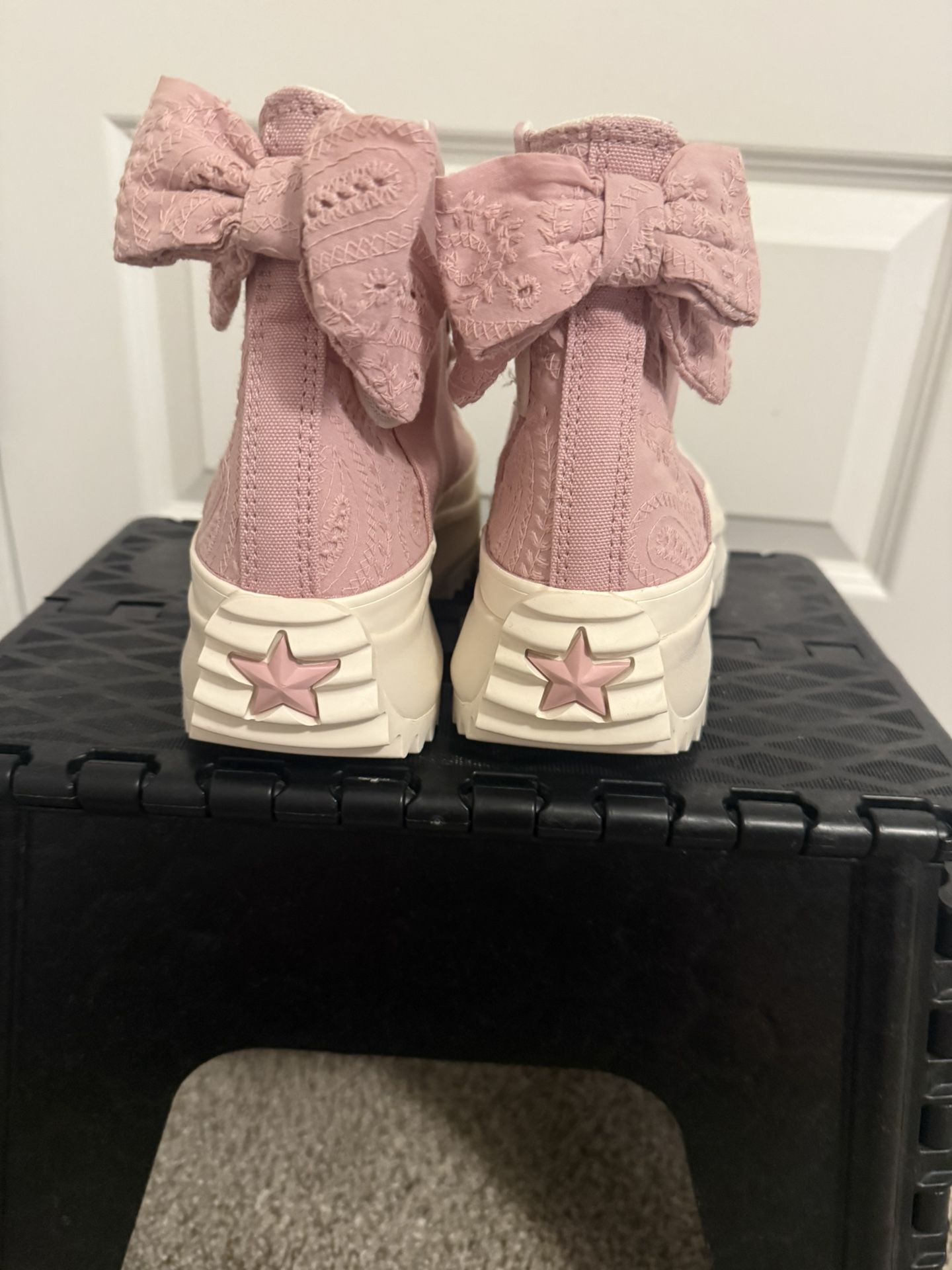 Limited Spring Edition Converse