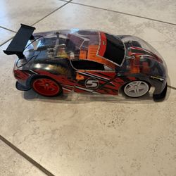 Maisto Tech R/C Express Lane VRT 1:14 Electric RC Car