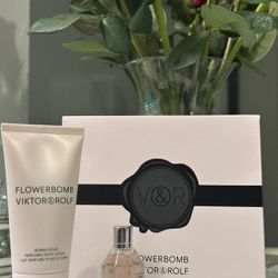Viktor Rolf Fowerbomb gift set 