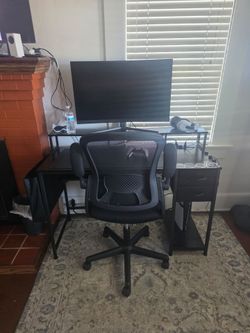 Ps5 with desk and set up