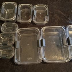 26 Piece RUBBERMAID BRILLIANCE Food Storage Containers! MAKE OFFER! 