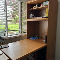 Desk/Bookshef