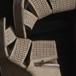 Tan Wedges