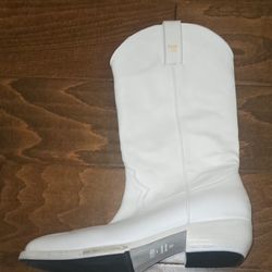 Fendi-like Cowboy Boots Never Worn