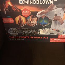 Discover Mindblown The Ultimate Science Kit ( New)