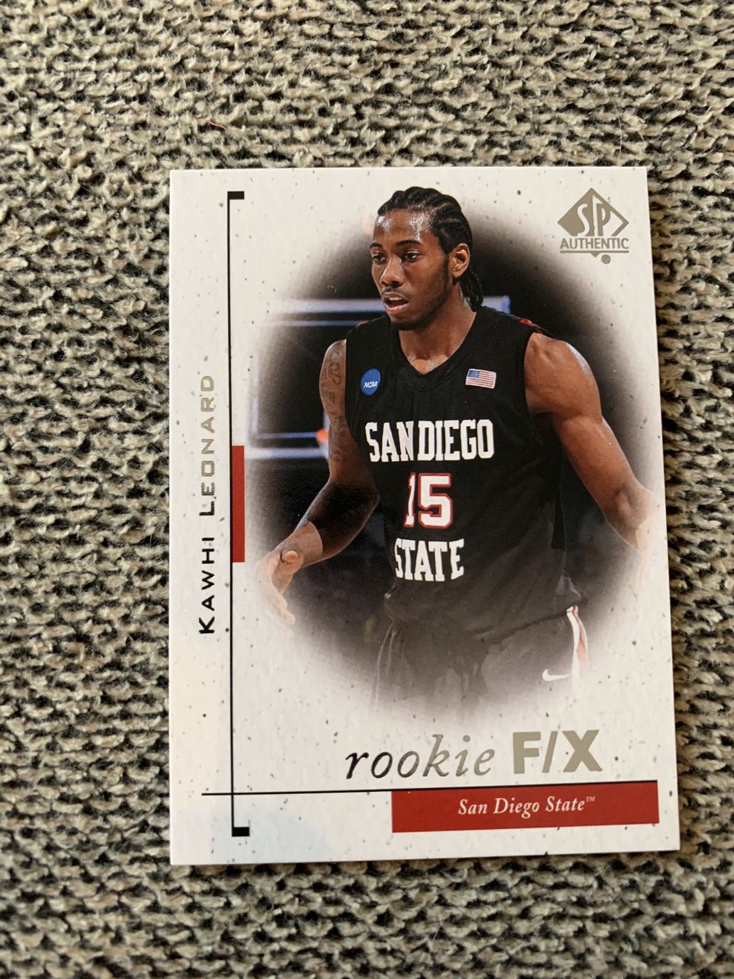 Kawhi Leonard SP Authentic rookie F/X rare card PSA 10?