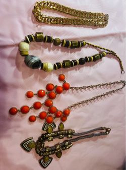 Fashion necklaces