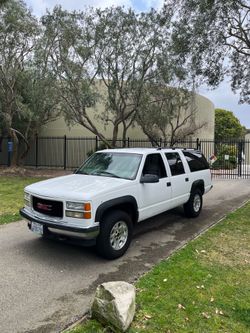 1999 GMC Suburban