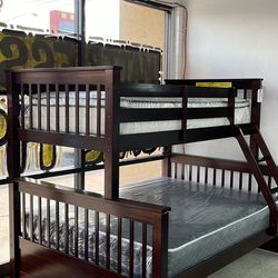 NEW Solid Wood Twin Full Bunkbed With Mattresses