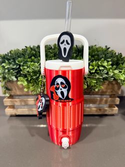 Scream Ghost face 12oz slim can koozie