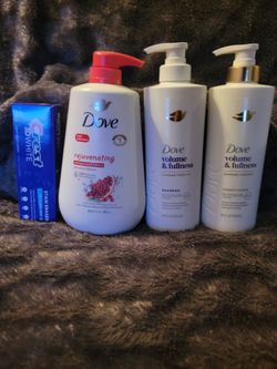 DOVE REJUVENATING BW /VOLUME S&C $18