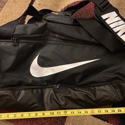 NEW Nike Duffle Bag