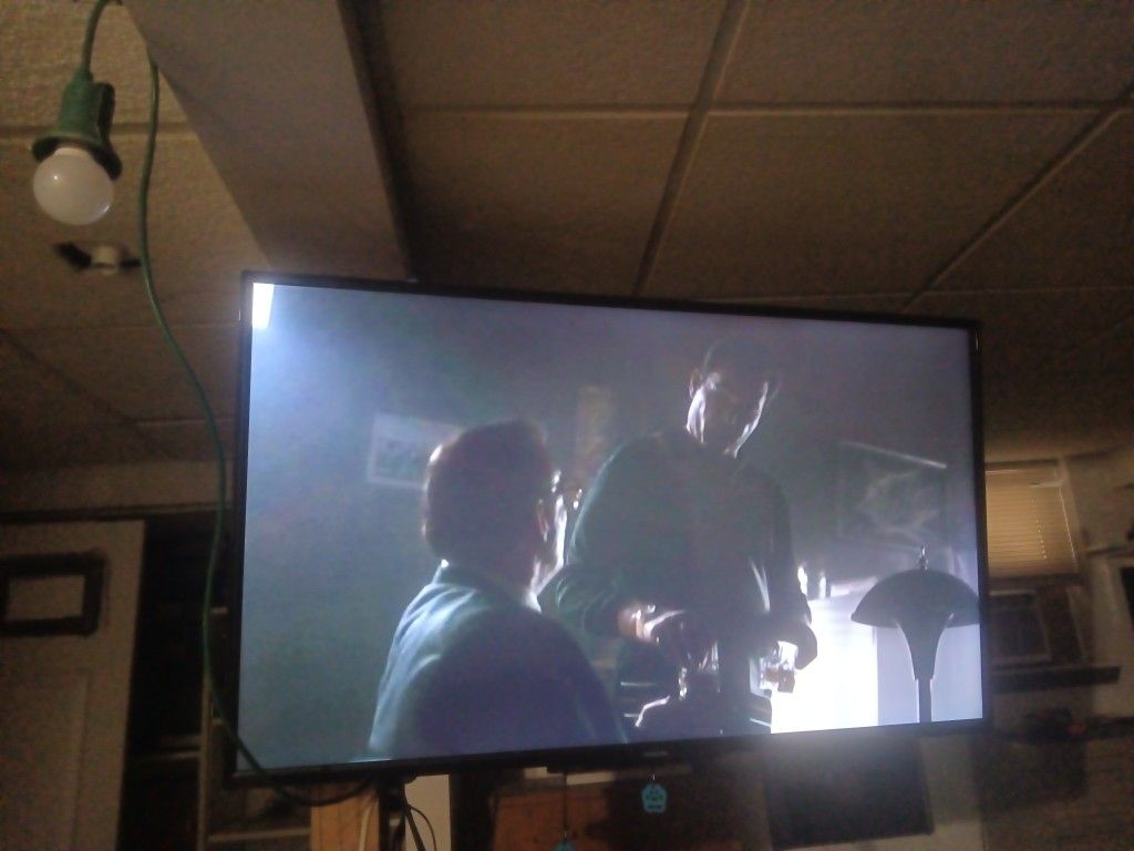 48 Inch Toshiba Flat Screen 