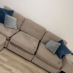 Sectional couch