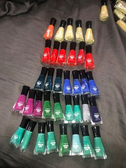 Sally Hansen insta dry & extreme wear 1.00 $$