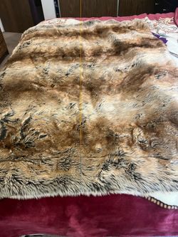 Throw blanket